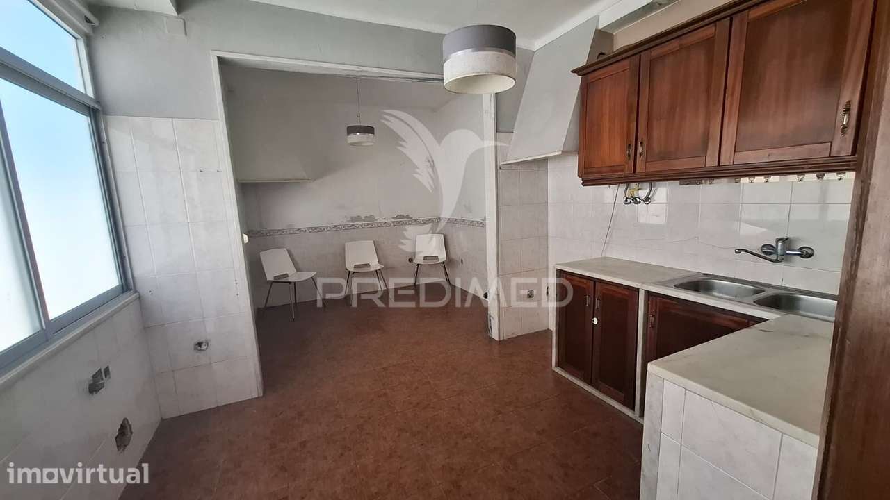 Moradia T3 pronta a habitar na vila de Alpiarça, Santarém - Grande imagem: 3/31