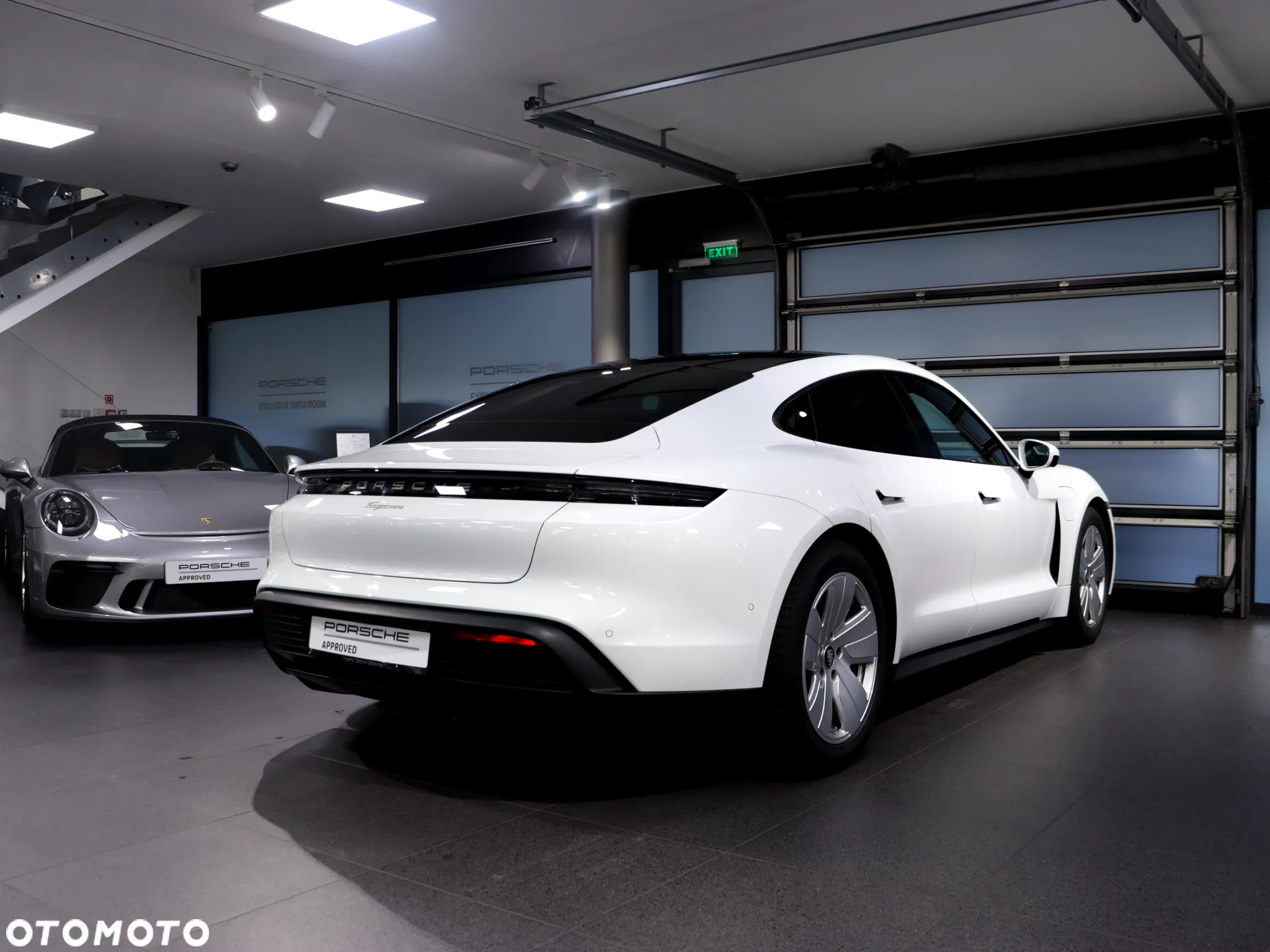 Porsche Taycan Performance Plus - 5