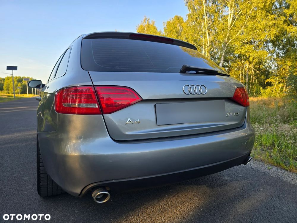 Audi A4 Avant - 6