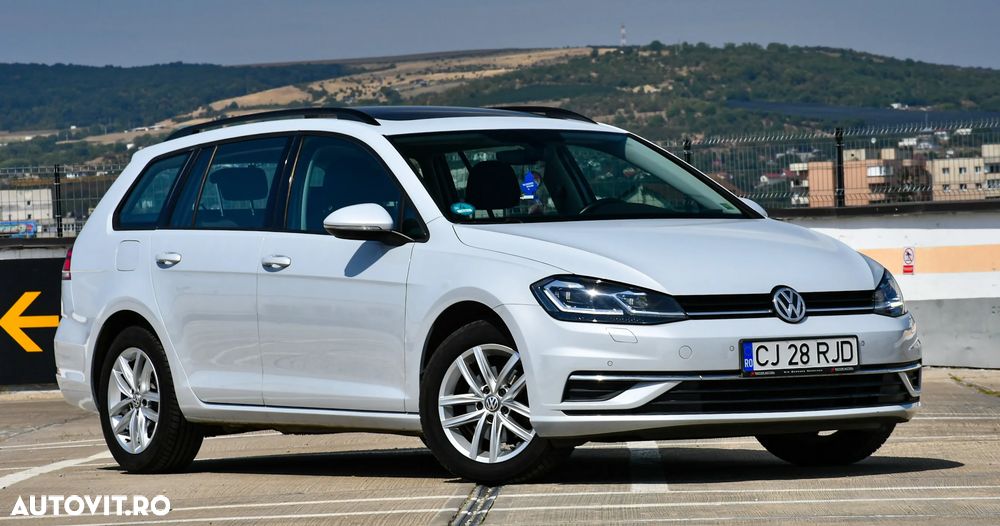 Volkswagen Golf 1.6 TDI Comfortline - 1