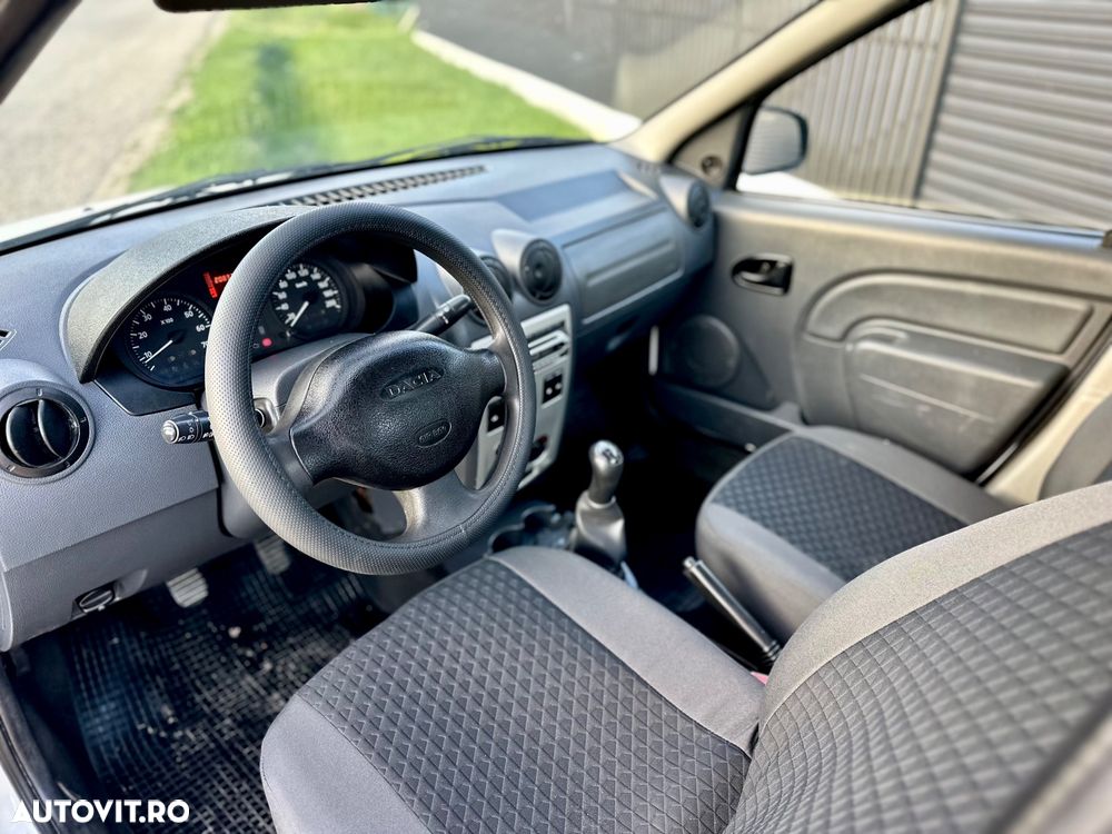 Dacia Pick Up - 11