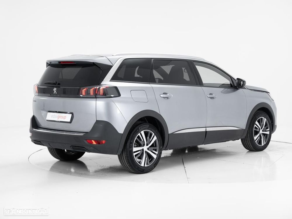 Peugeot 5008 - 4