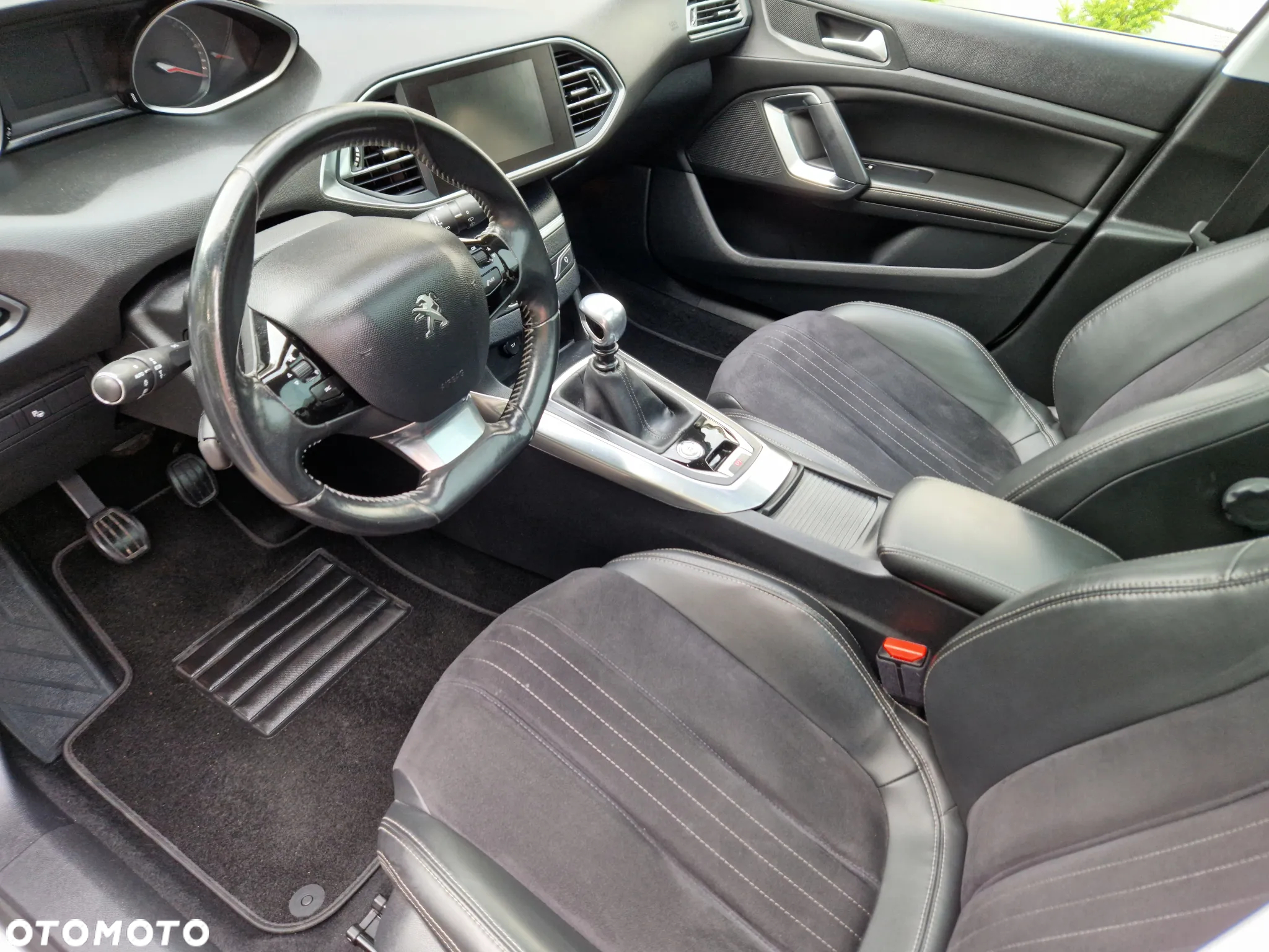 Peugeot 308 2.0 HDi Active - 21