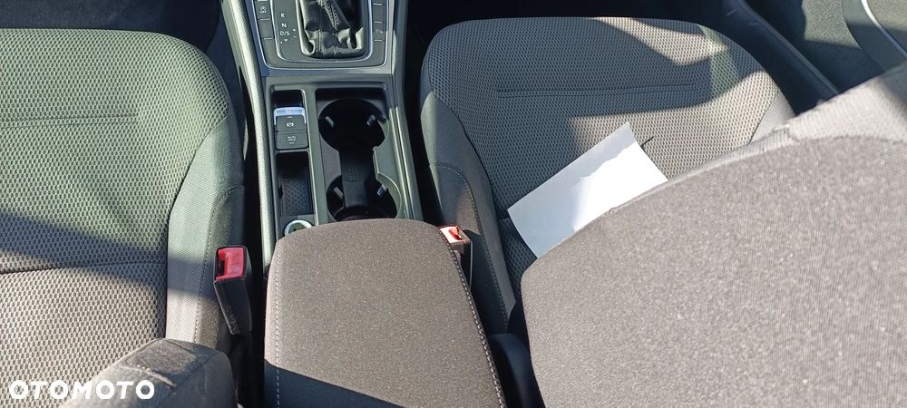 Volkswagen Golf VII 2.0 TDI BMT Highline DSG - 27