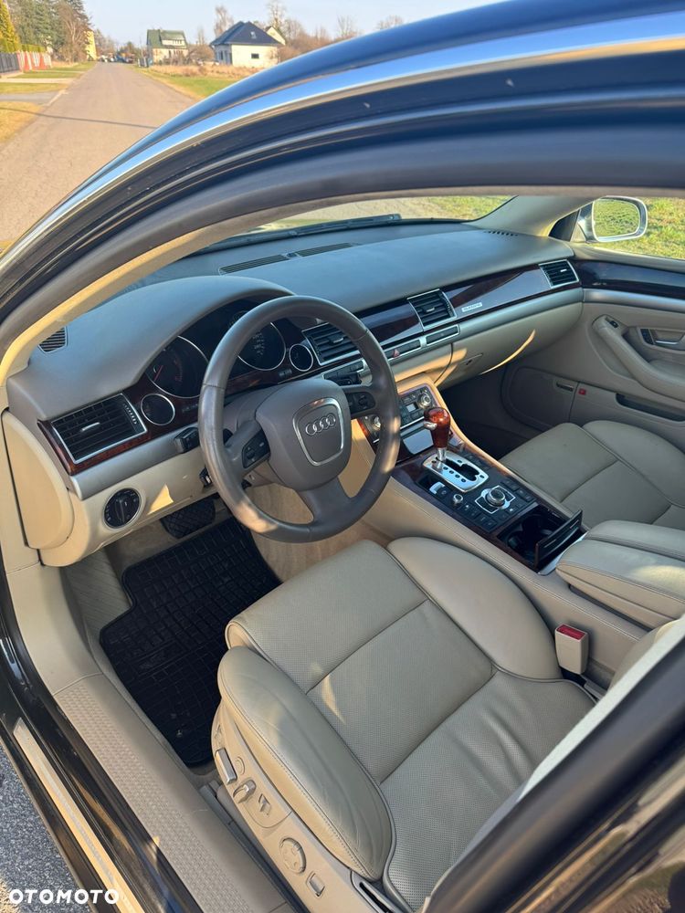 Audi A8 4.2 TDI Quattro - 9