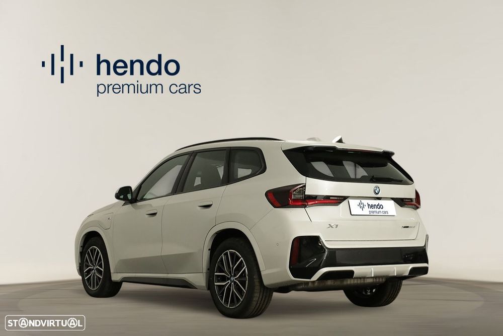 BMW X1 xDrive25e Pack Desportivo M - 4