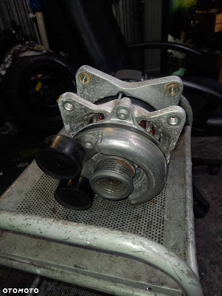 Alternator renault Captur II 1.3 TCE Sprawny kompletny - 5