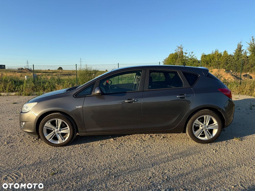 Opel Astra 1.7 CDTI DPF Edition - 6