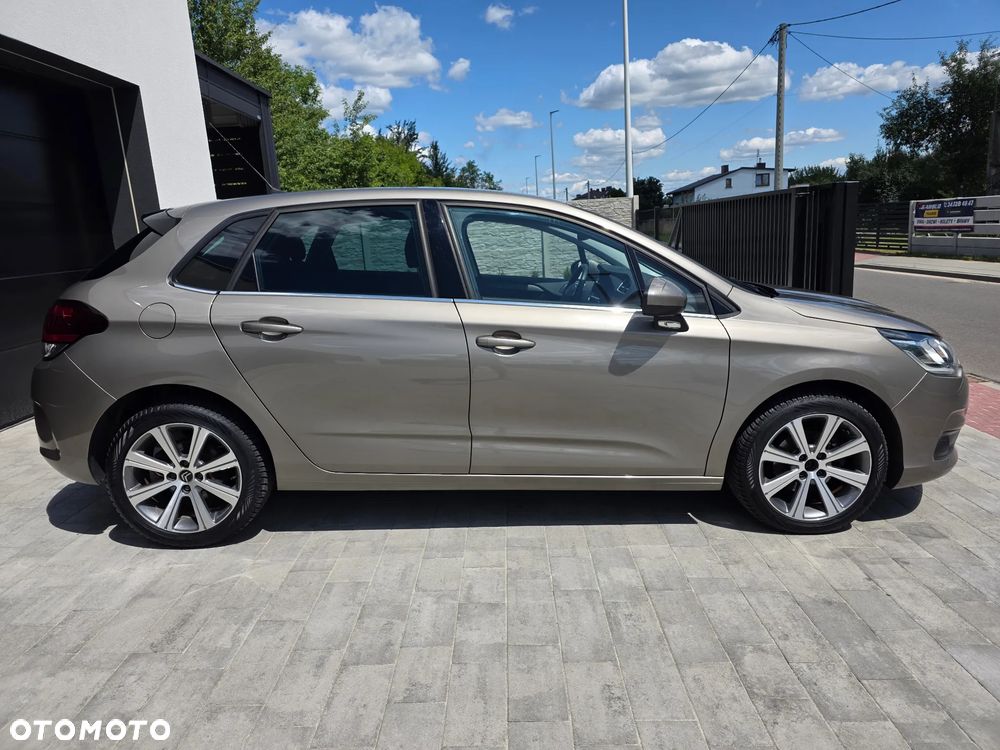 Citroën C4 1.2 e-THP Selection - 13