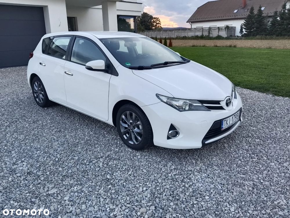 Toyota Auris 1.33 Dual-VVT-i Comfort - 3
