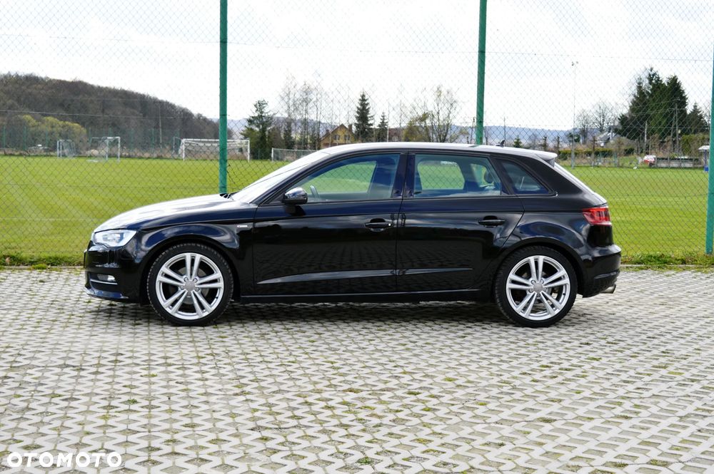 Audi A3 Sportback - 8