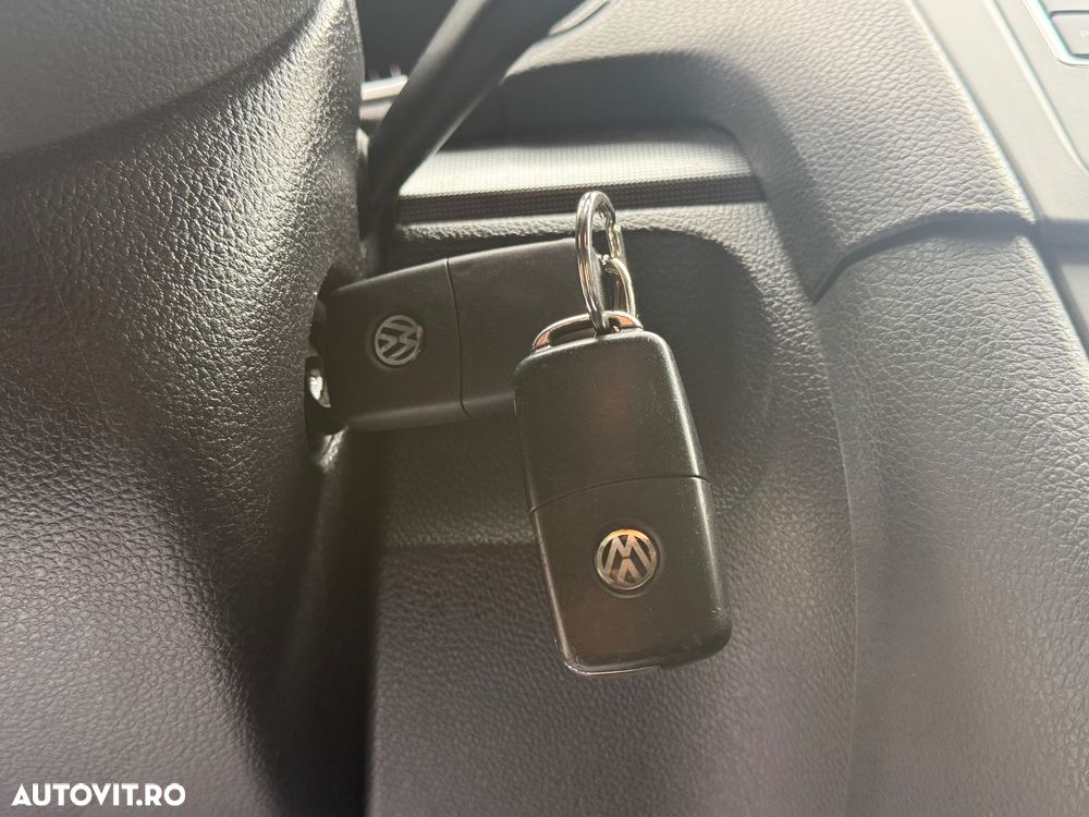 Volkswagen Golf 1.2 TSI BlueMotion Technology Style - 26