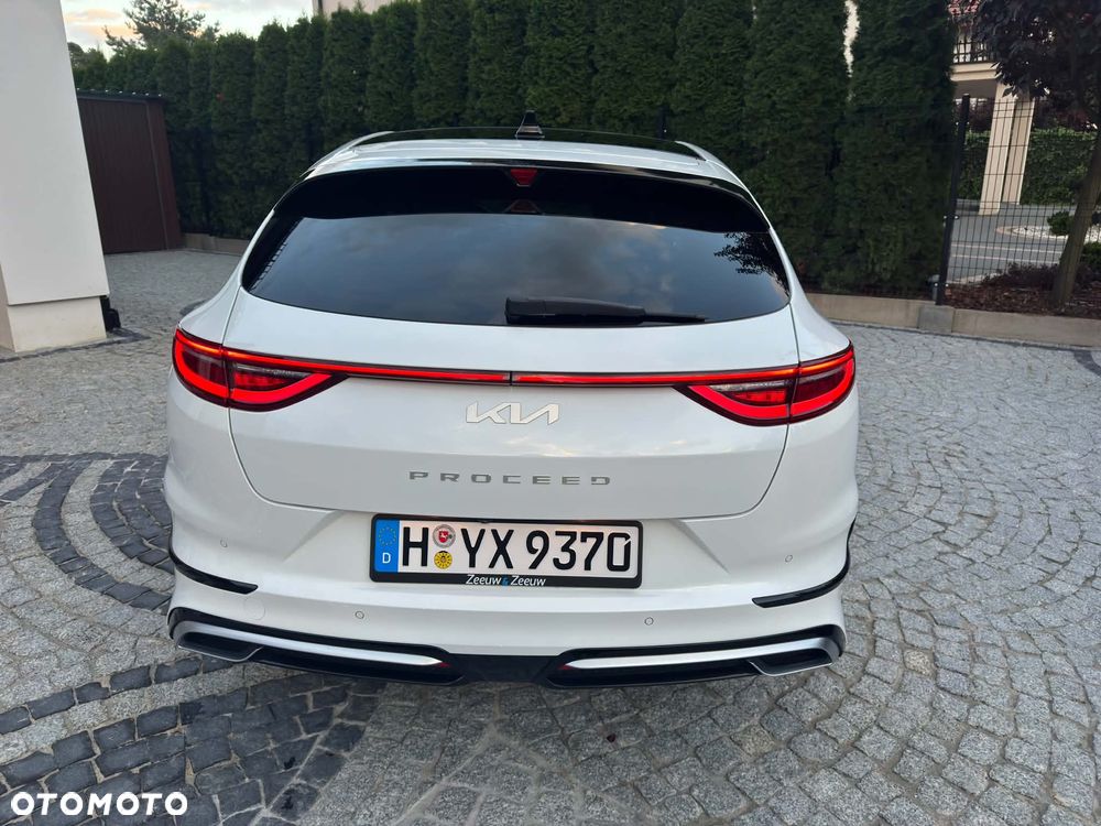 Kia ProCeed 1.5 T-GDI GT Line DCT - 11