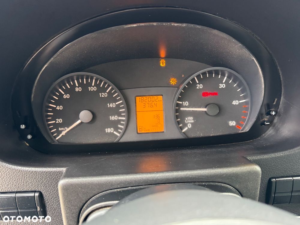 Mercedes-Benz Sprinter - 34