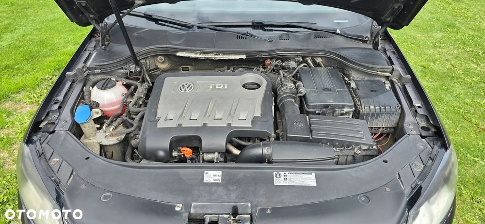 Volkswagen Passat Variant 2.0 TDI DPF Highline DSG - 9