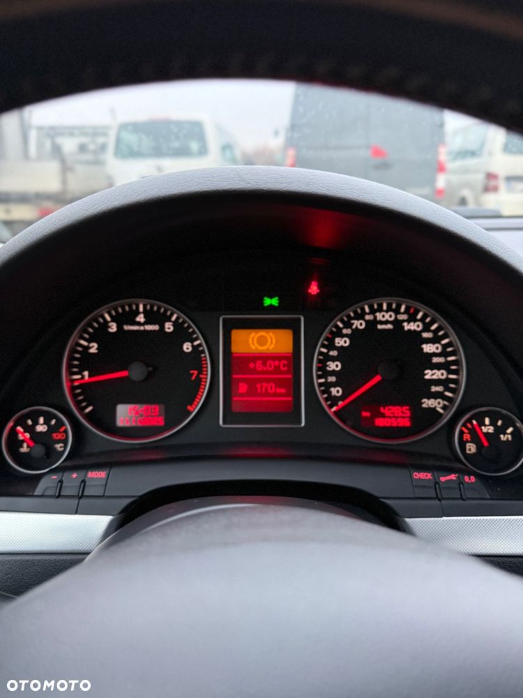 Audi A4 Limousine 1.8T Quattro - 14