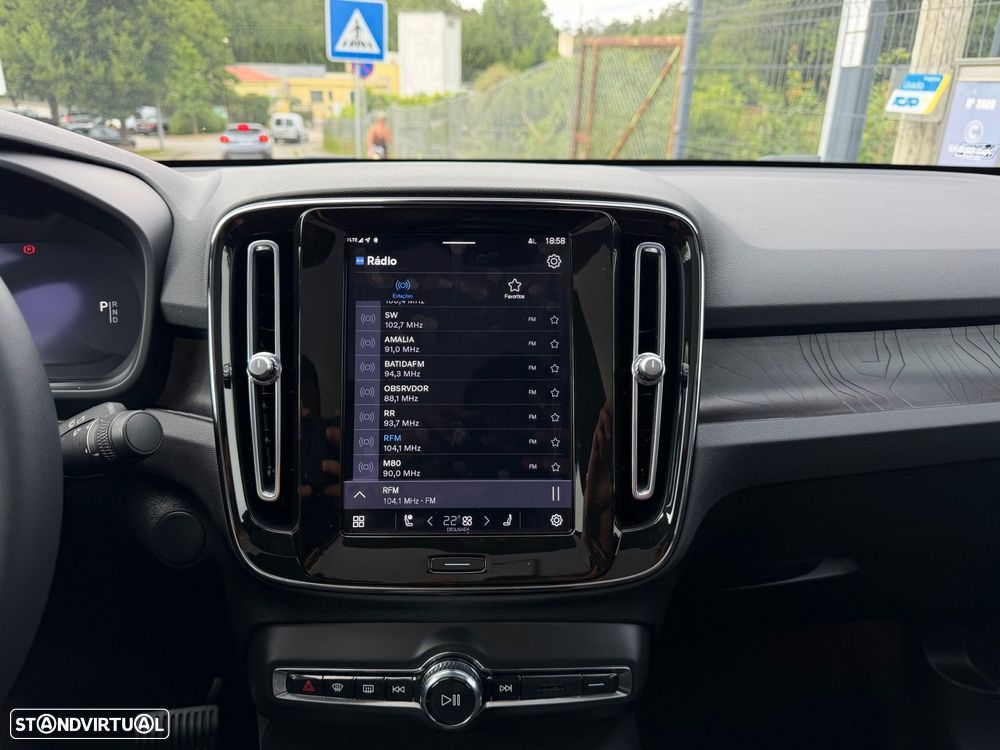 Volvo C40 Recharge Single Motor Plus - 34