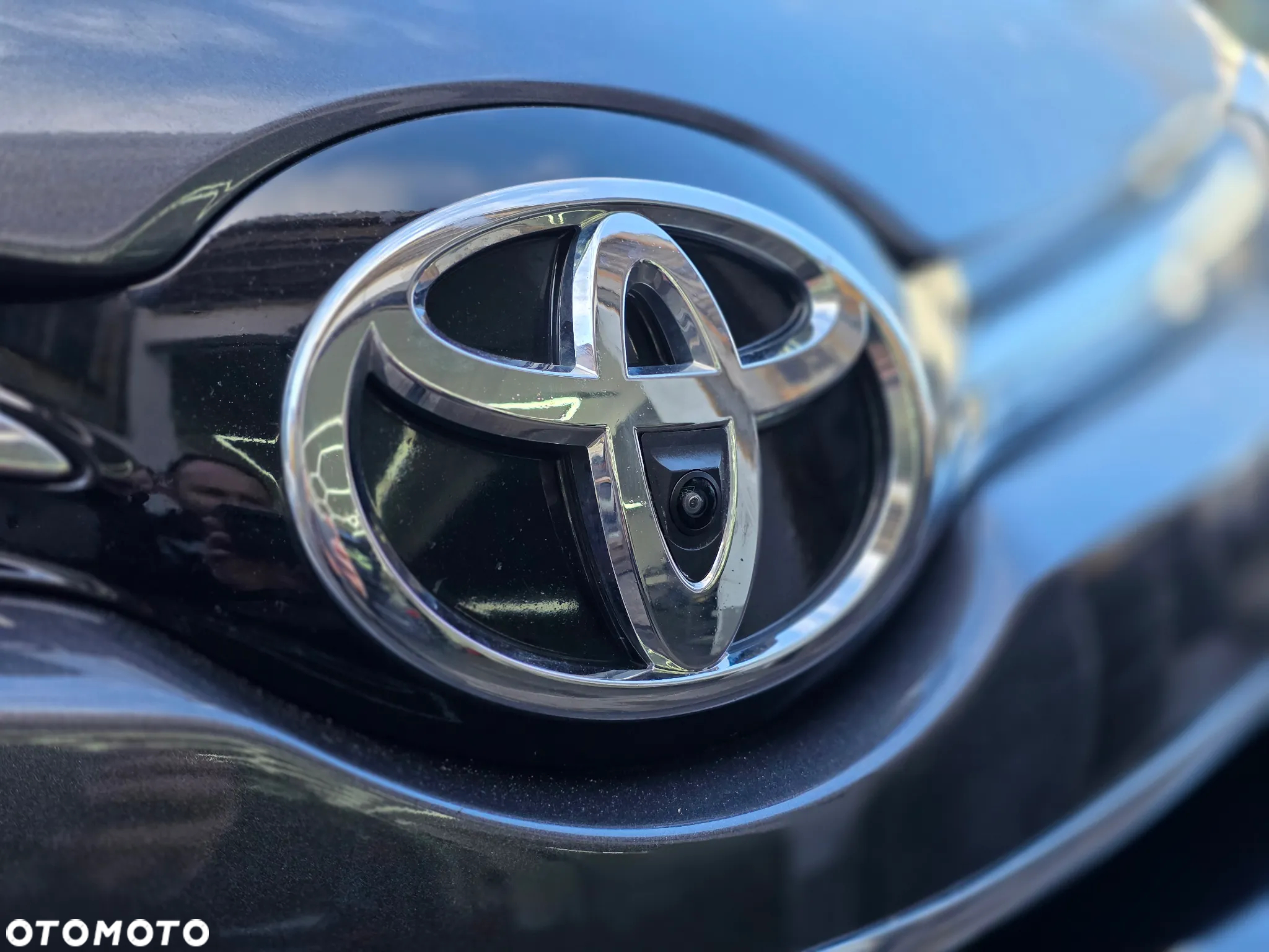 Toyota Avensis - 10