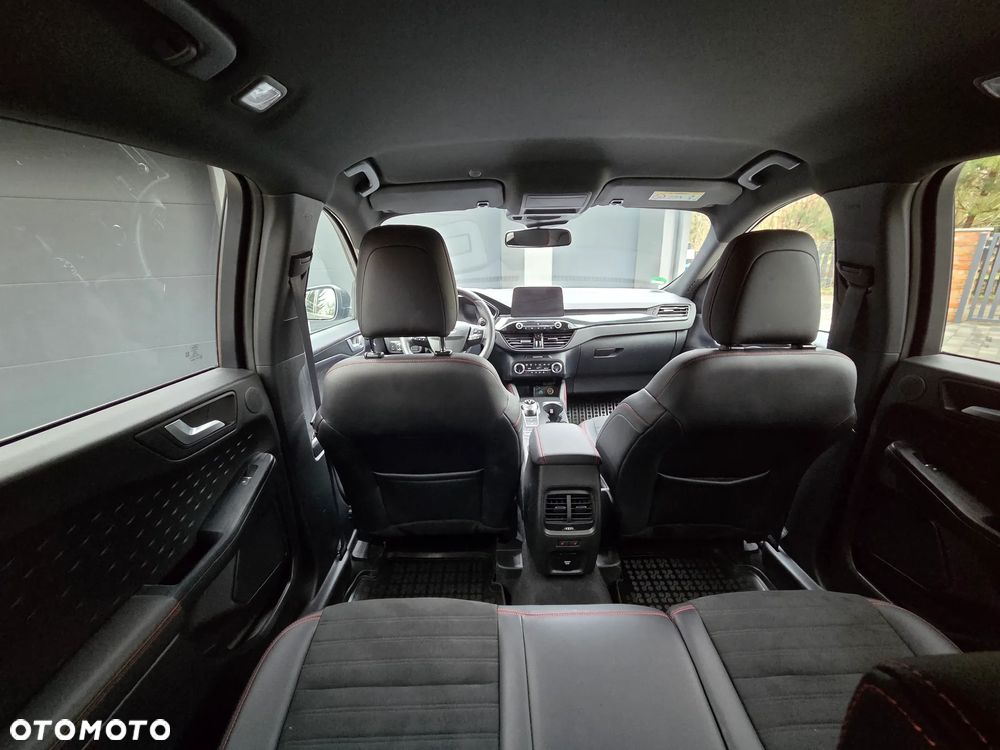 Ford Kuga 2.0 EcoBlue AWD ST-Line - 32