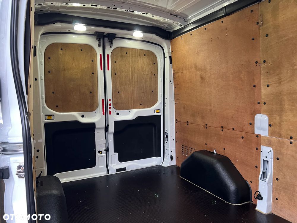 Ford Transit 2,2 L2H2 - 27