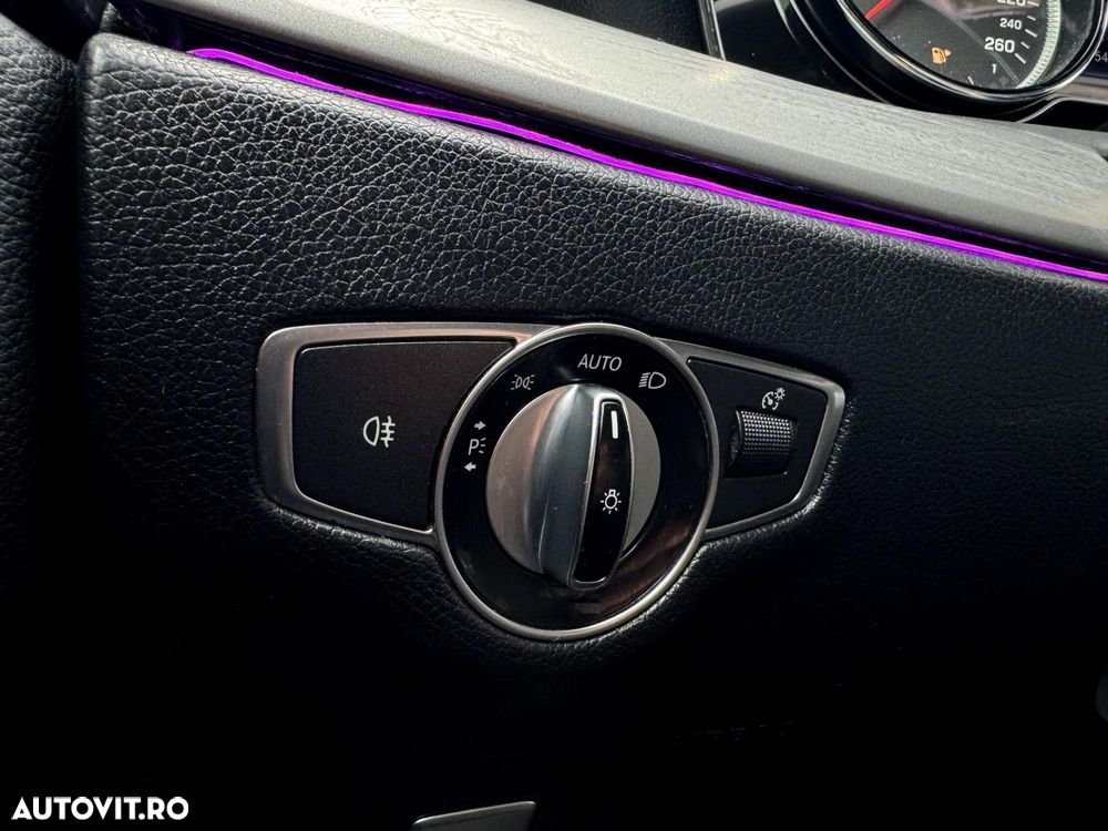 Mercedes-Benz E - 14