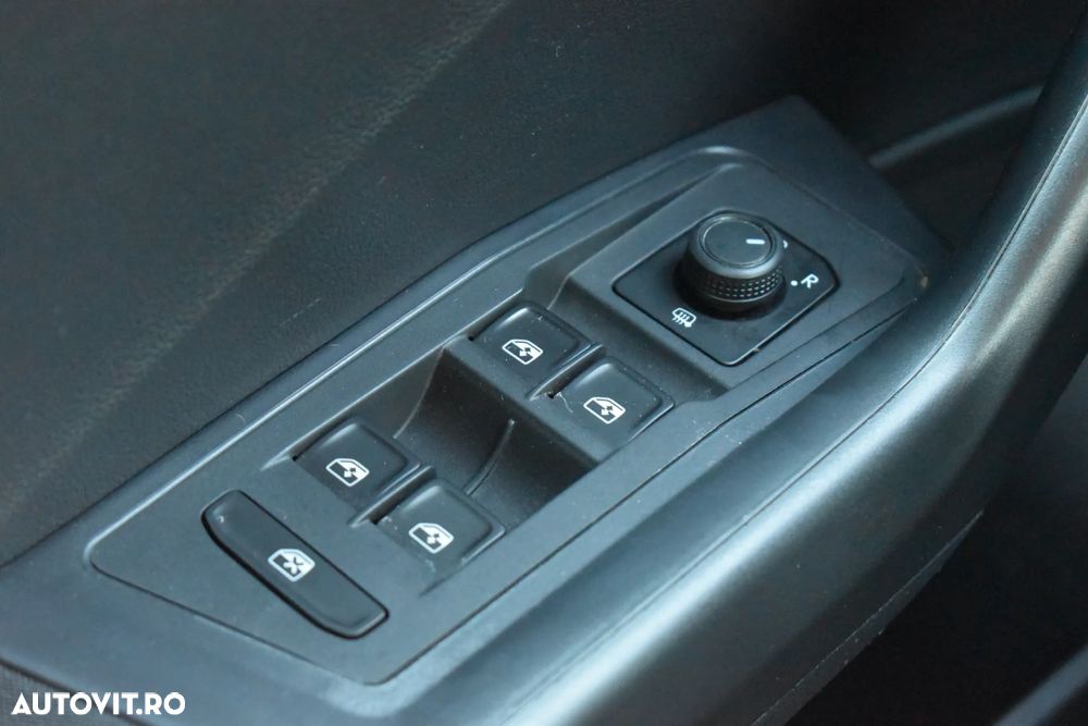 Volkswagen T-Roc 1.6 TDI Base - 31