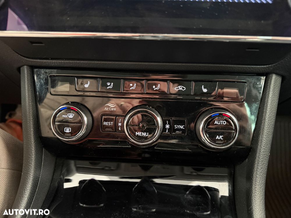 Skoda Superb 2.0 TDI Ambition - 19