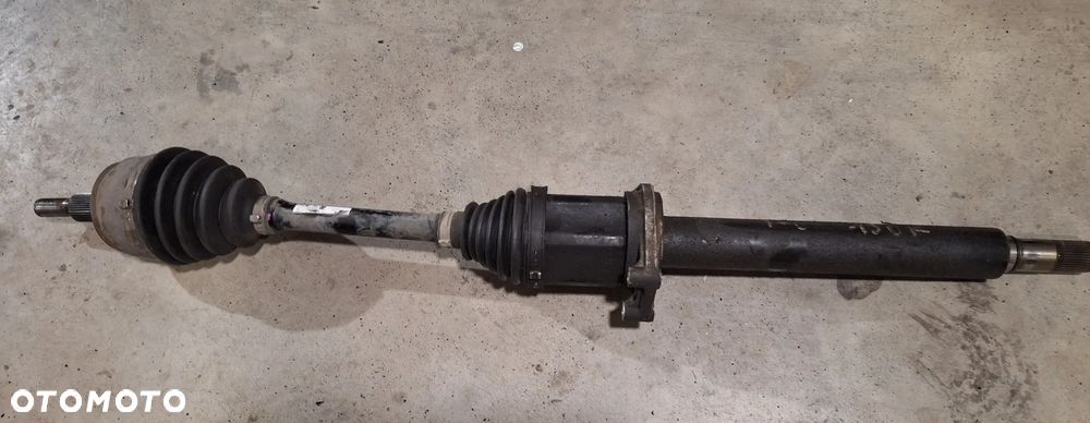 VW TRANSPORTER T6 AUTOMAT DSG PÓŁOŚ PRAWA PRZEDNIA 7E0407761C - 1