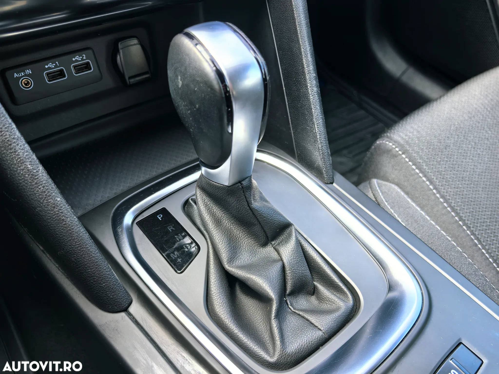 Renault Megane BLUE dCi 115 EDC BUSINESS EDITION - 7
