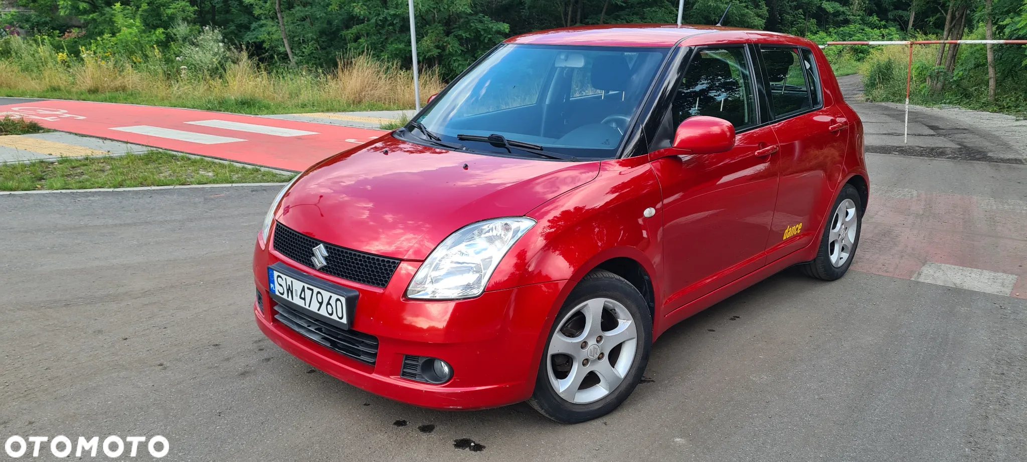 Suzuki Swift - 4
