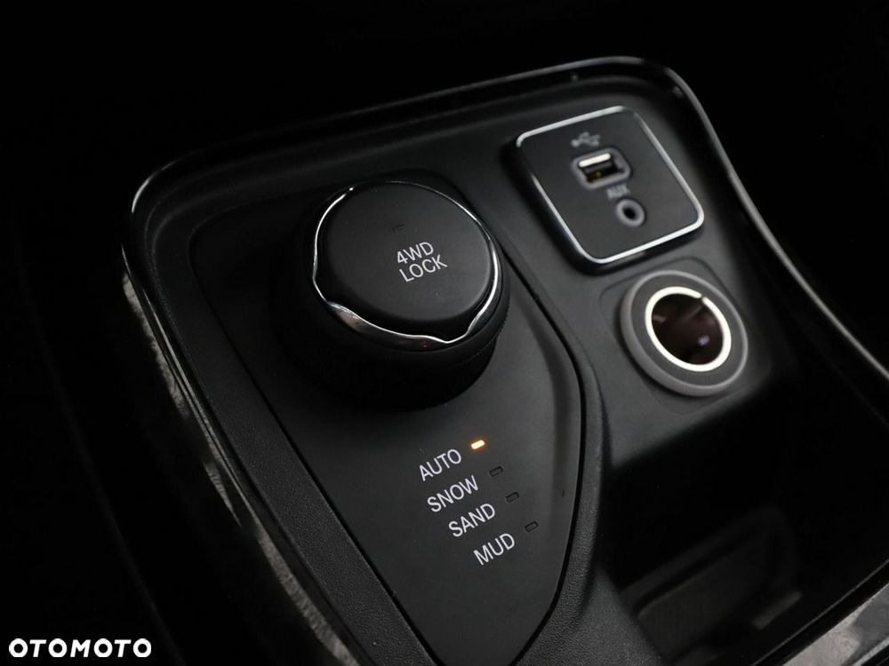 Jeep Compass 1.4 TMair Limited 4WD S&S - 30