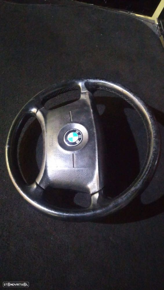 Volante Bmw 5 Touring (E61) - 2