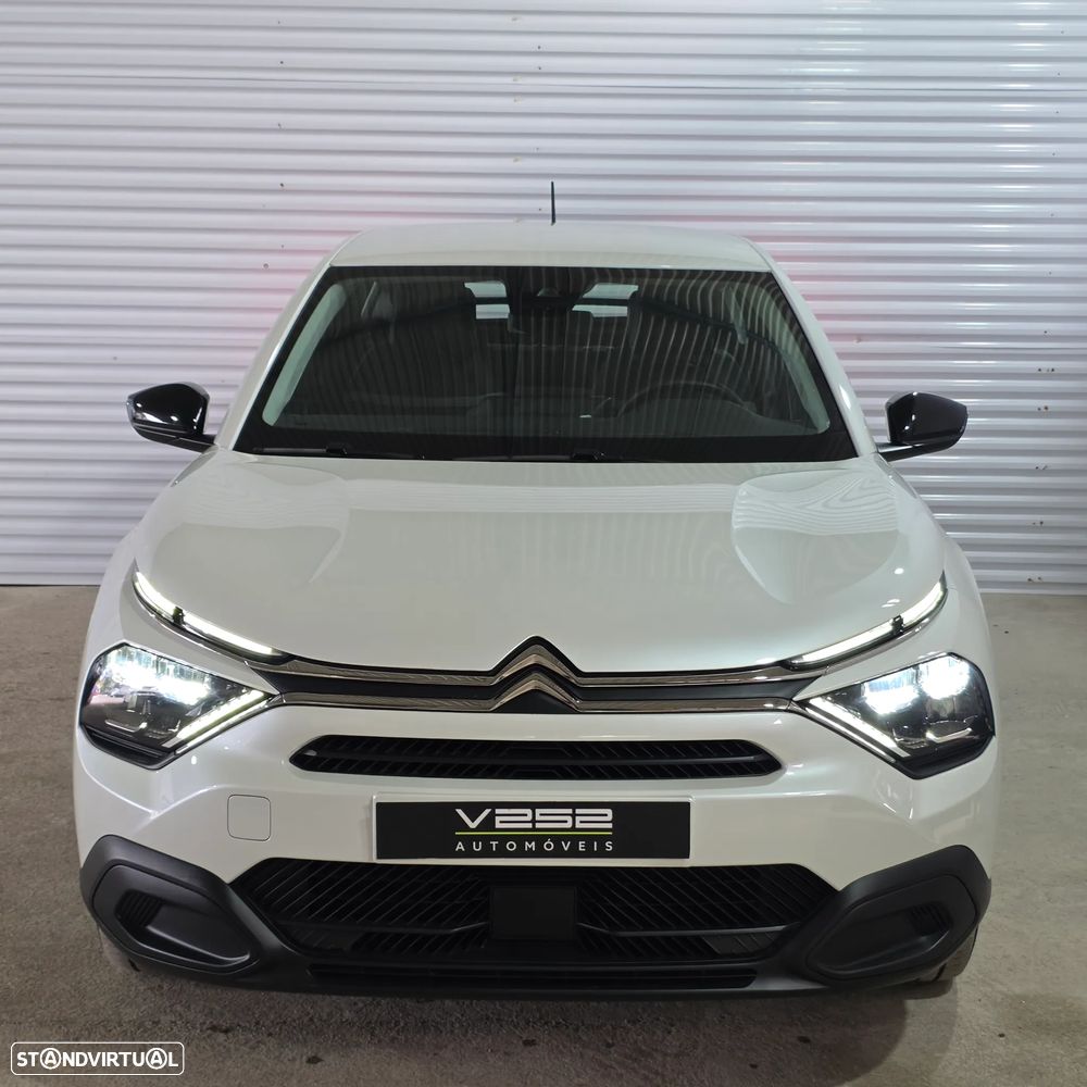 Citroën e-C4 136 YOU - 2