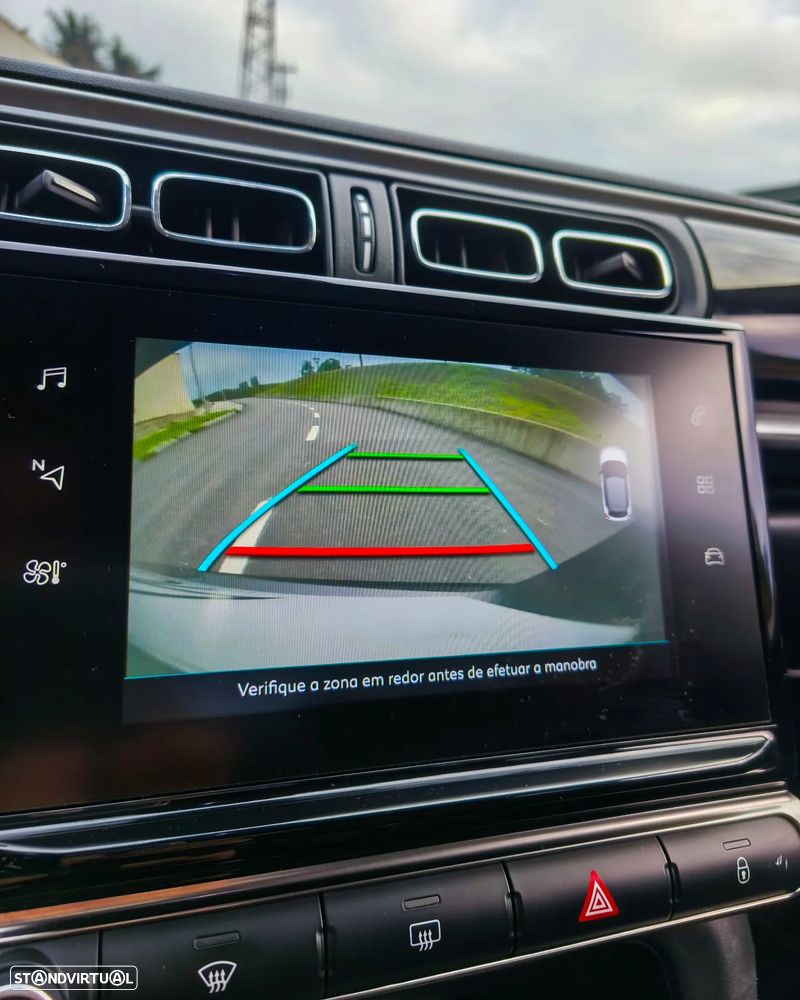 Citroën C3 1.2 PureTech Shine - 11