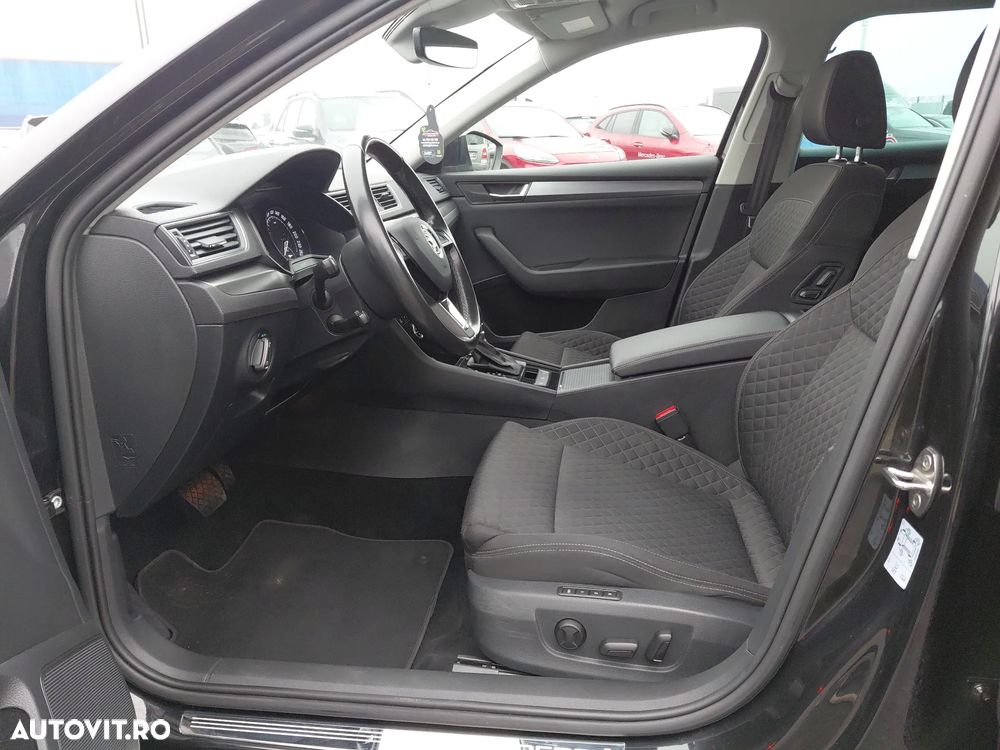 Skoda Superb 2.0 TDI DSG Style - 13