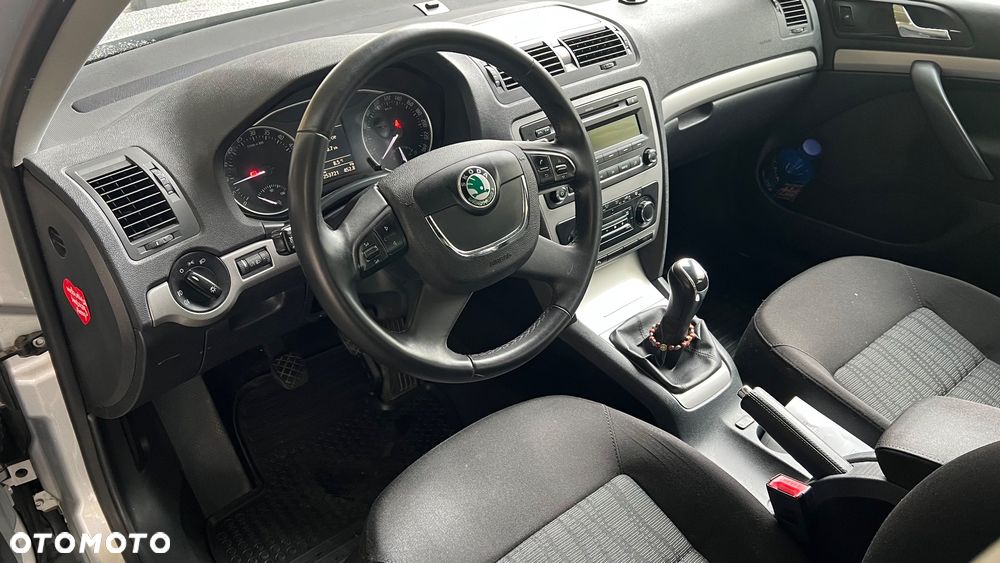 Skoda Octavia 2.0 TDI Active - 12