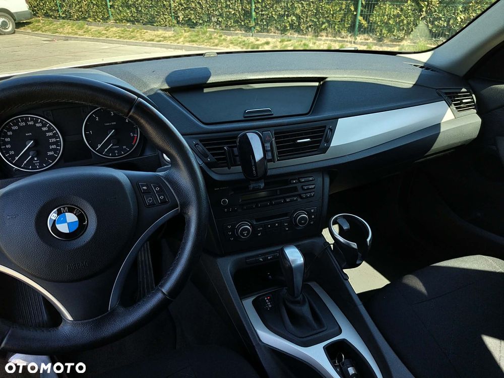 BMW X1 xDrive20d - 13