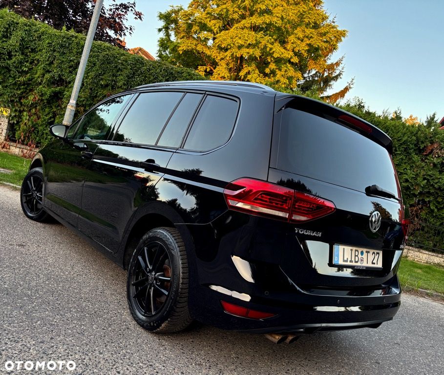Volkswagen Touran 2.0 TDI SCR (BlueMotion Technology) Highline - 4