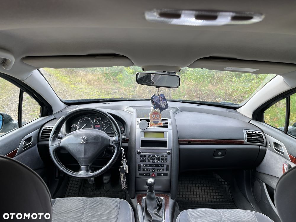 Peugeot 407 - 7