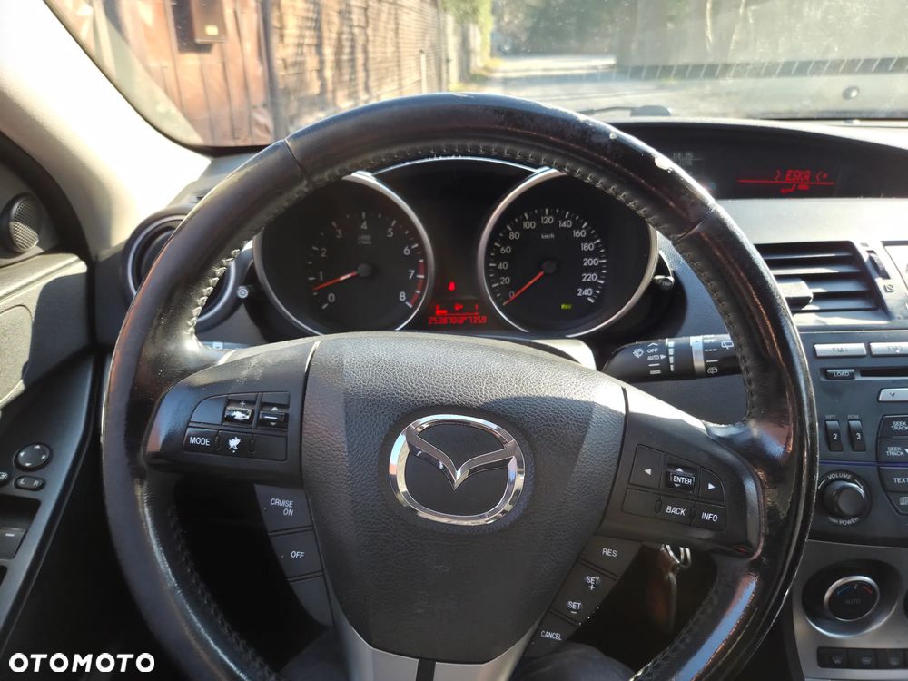 Mazda 3 1.6 16V Exclusive - 10