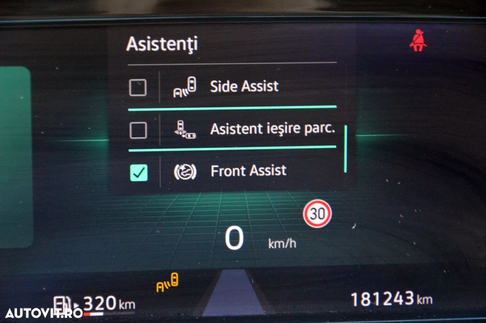 Volkswagen Golf Variant 2.0 TDI 116CP DSG Life - 28