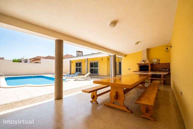 Moradia, 177 m², Salreu - Grande imagem: 2/42
