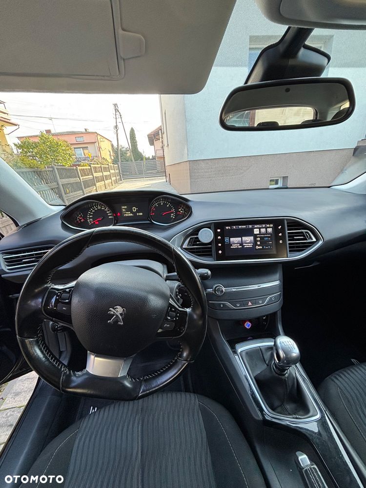 Peugeot 308 BlueHDi FAP 120 Stop&Start Active - 12
