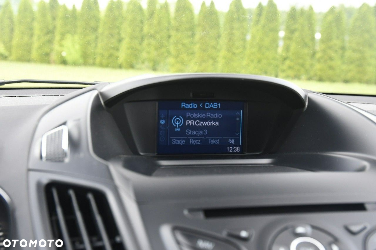 Ford Kuga - 33