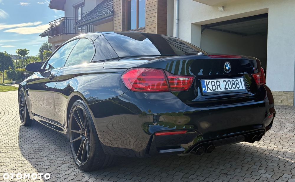 BMW M4 - 35