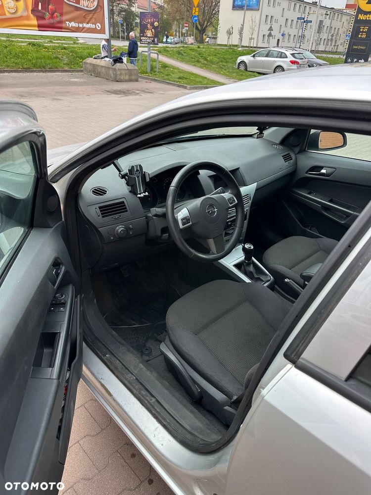 Opel Astra - 9