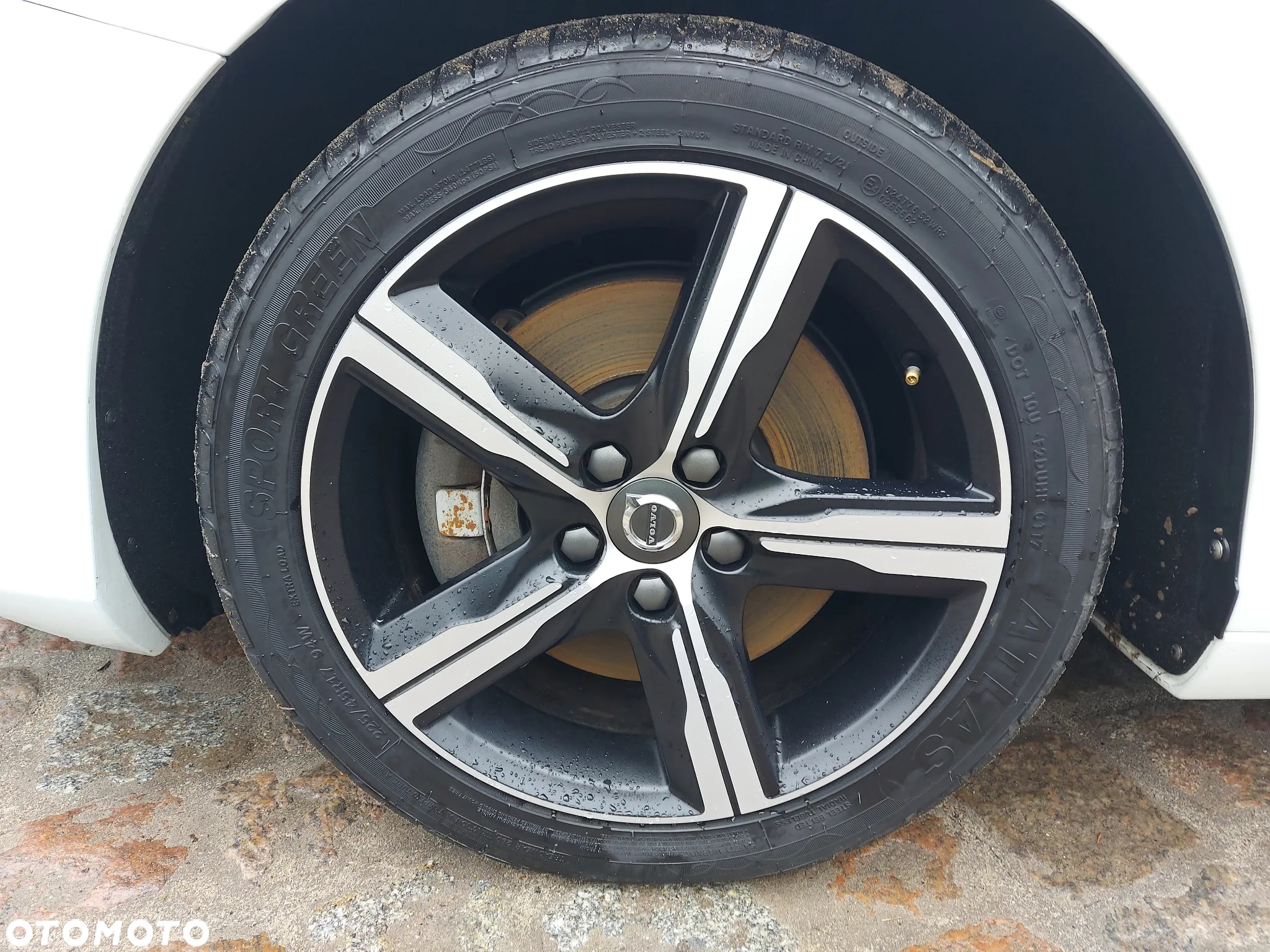 Volvo V40 D2 Geartronic RDesign - 11