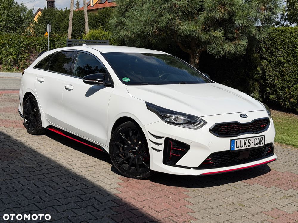 Kia ProCeed 1.6 T-GDI GT - 10