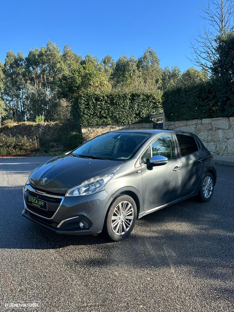 Peugeot 208 1.2 PureTech Style - 2