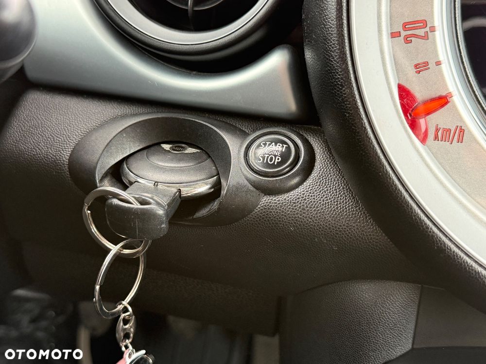 MINI Cooper Standard - 27